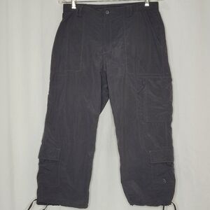 The North Face Nylon Cargo Hiking Capri Pants - Size M